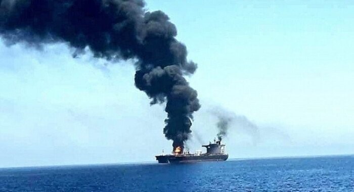Houthi tuyên bố sẽ đáp trả các cuộc không kích của Mỹ