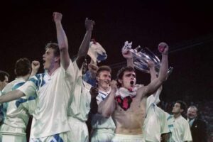 Đại chiến một mất một còn Arsenal - PSG: Điềm lành Munich chờ đón kẻ chiến thắng