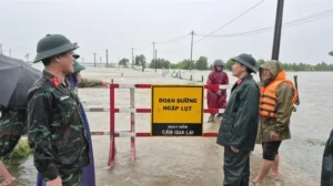Biển Đông xuất hiện bão mạnh