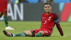 Ronaldo giúp Bồ Đào Nha 4 lần vào chung kết, CR7 mơ được làm "nhân vật chính"