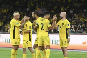Malaysia thắng đậm tuyển Việt Nam trên sân nhà Bukit Jalil