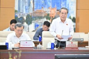 Ba bộ sẽ giải trình về tình trạng thực phẩm giả, thuốc giả