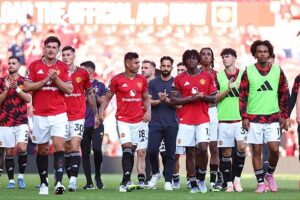 MU áp đảo Arsenal nhiều thông số, có đúng kiểu "bố đá với con”?