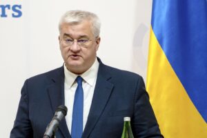 Ngoại trưởng Ukraine mong muốn kết thúc xung đột với Nga