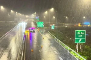 cao tốc Vĩnh Hảo