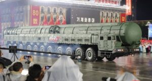 Siêu tên lửa Hwasong-20: Vũ khí "đảm bảo an ninh vô giá cho Triều Tiên"