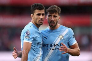 Fernandes, Salah và Rodri trong nhóm ngôi sao mất phong độ đáng lo nhất Ngoại hạng Anh