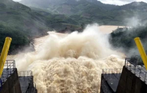 20 hồ thủy điện mở cửa xả lũ nguy cơ ngập lụt cao tại hạ du