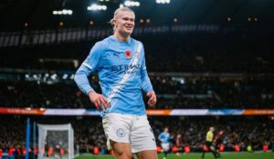 Điểm nóng định đoạt Man City và Liverpool: Van Dijk có cản nổi Haaland?