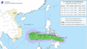 Cảnh báo bão số 15 tại miền Trung