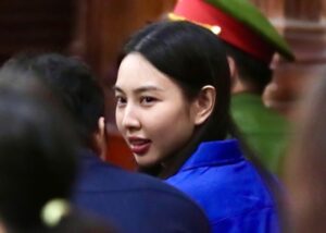 Hoa hậu Thùy Tiên, Hằng Du Mục, Quang Linh Vlogs chấp nhận bản án 2 năm tù